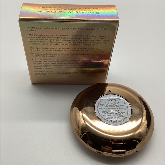 BECCA Light Chaser Highlighter in Champagne Flashes Bellini BNIB & Discontinued - Picture 13 of 16